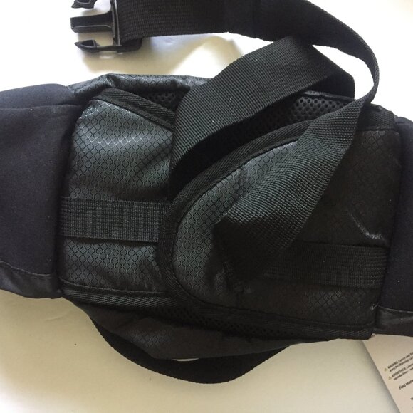 NEW Ozark Trail Hydration Bag & Lumbar Pack - Picture 8 of 11